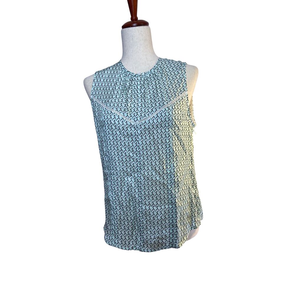 Judith and Charles‎ sleeveless top
